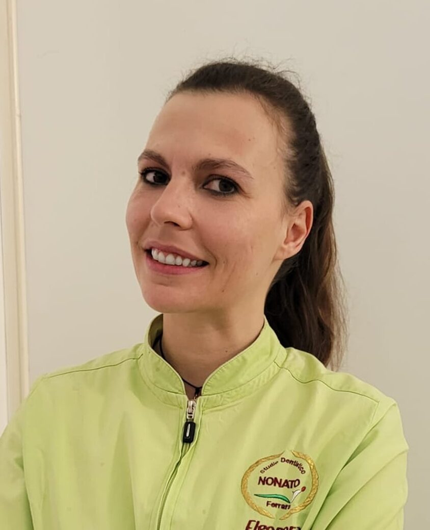 Studio Dentistico Ferrara assistente-eleonora